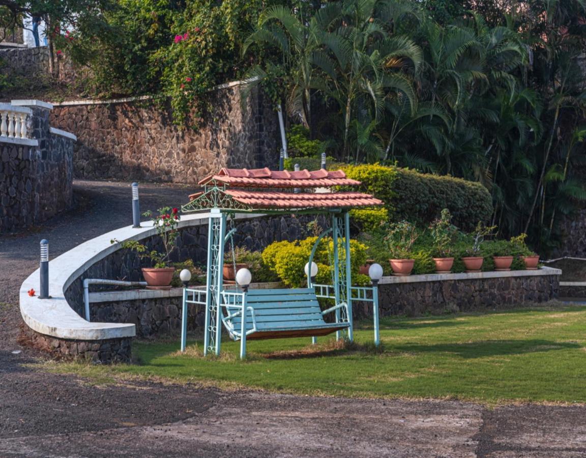 Saffronstays Aurelia, Panchgani - Balinese Villa With Breathtaking Valley Views Buitenkant foto