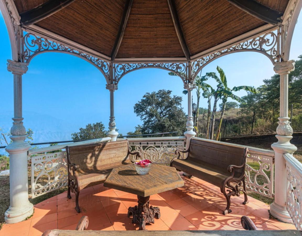 Saffronstays Aurelia, Panchgani - Balinese Villa With Breathtaking Valley Views Buitenkant foto