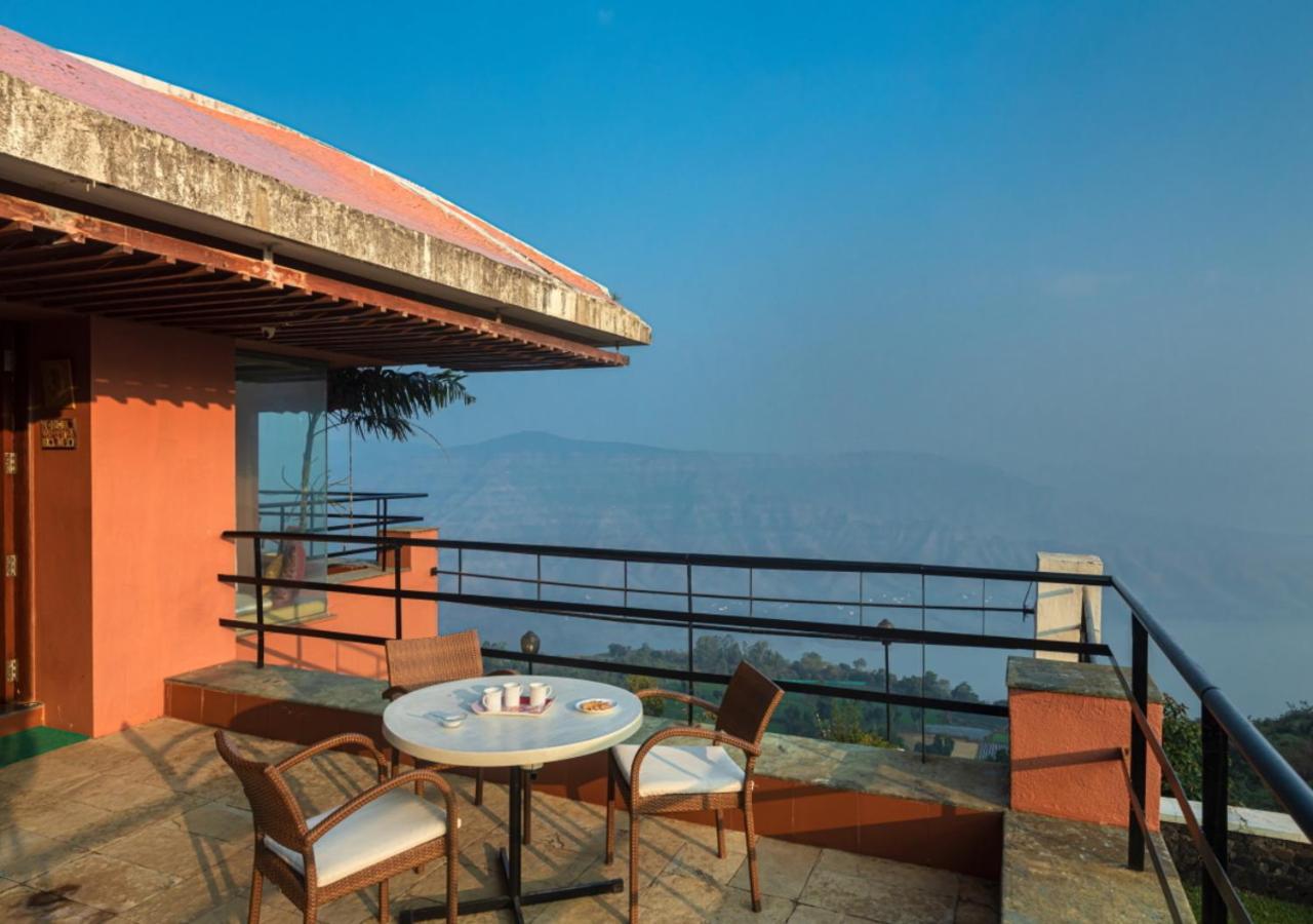 Saffronstays Aurelia, Panchgani - Balinese Villa With Breathtaking Valley Views Buitenkant foto